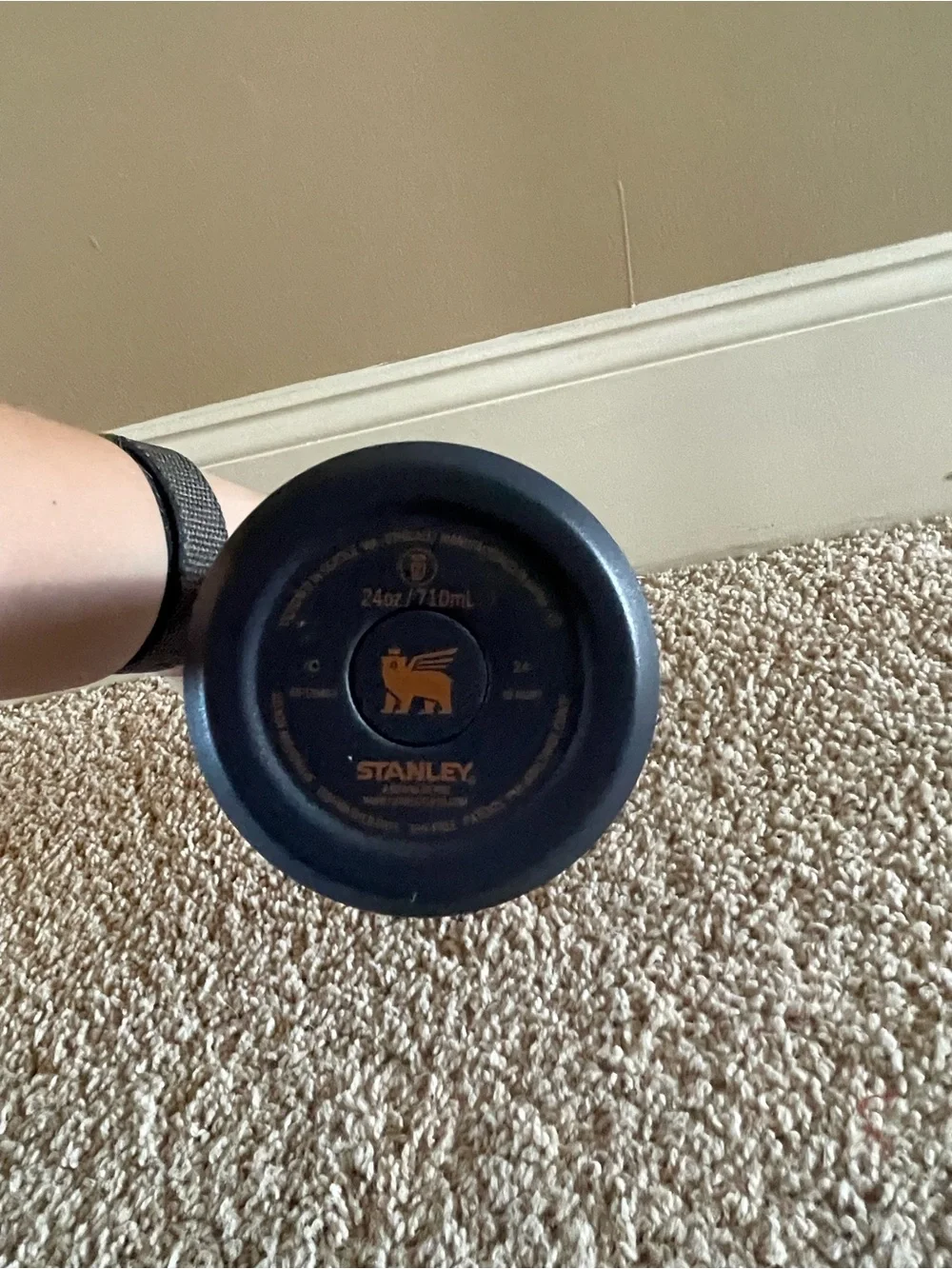 Stanley Black IceFlow Bottle with Carry Handle - Picture 2 of 5
